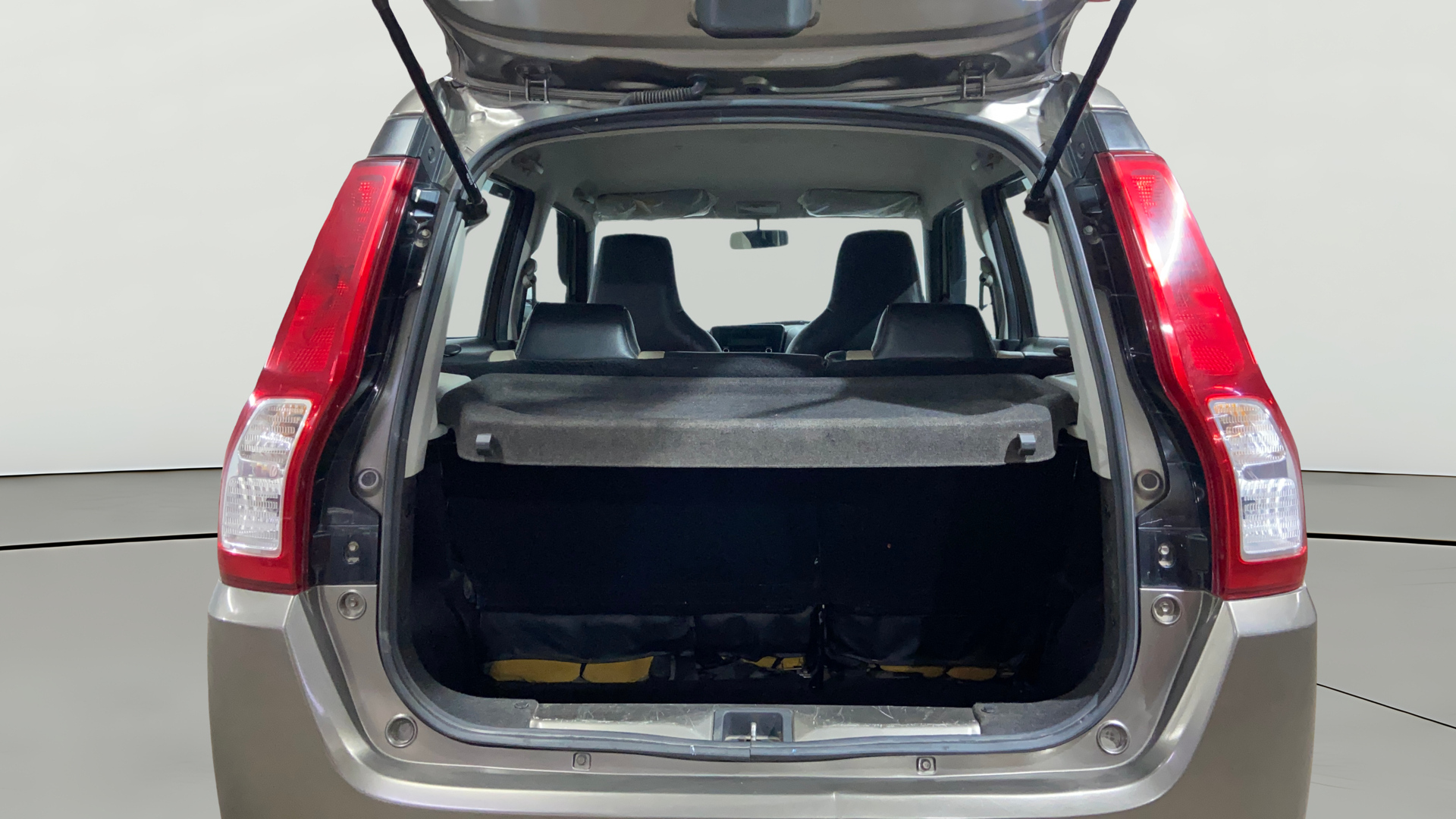 2019 Maruti New Wagon-R VXI (O) 1.0, Petrol, Manual, 63,640 km, Boot Open Zoomed View