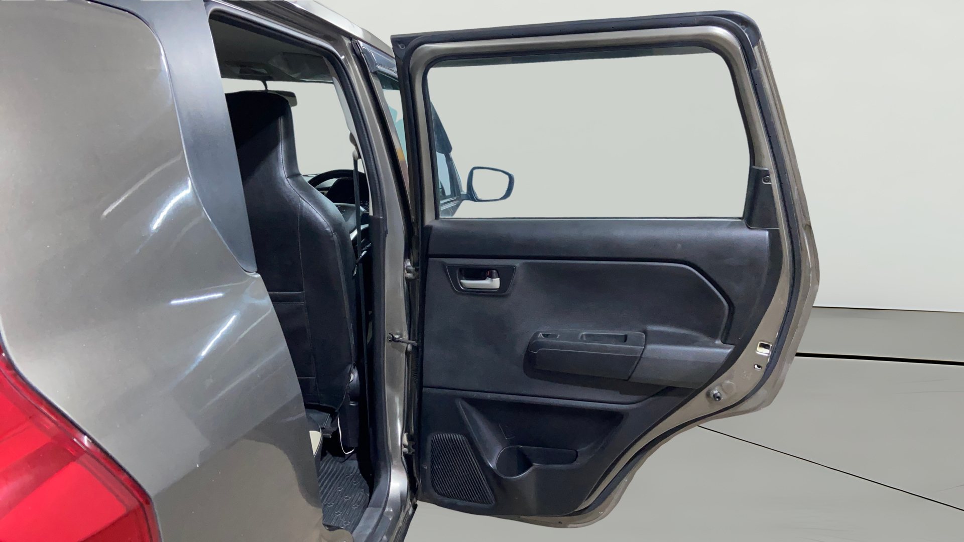 2019 Maruti New Wagon-R VXI (O) 1.0, Petrol, Manual, 63,640 km, RHS Rear Door