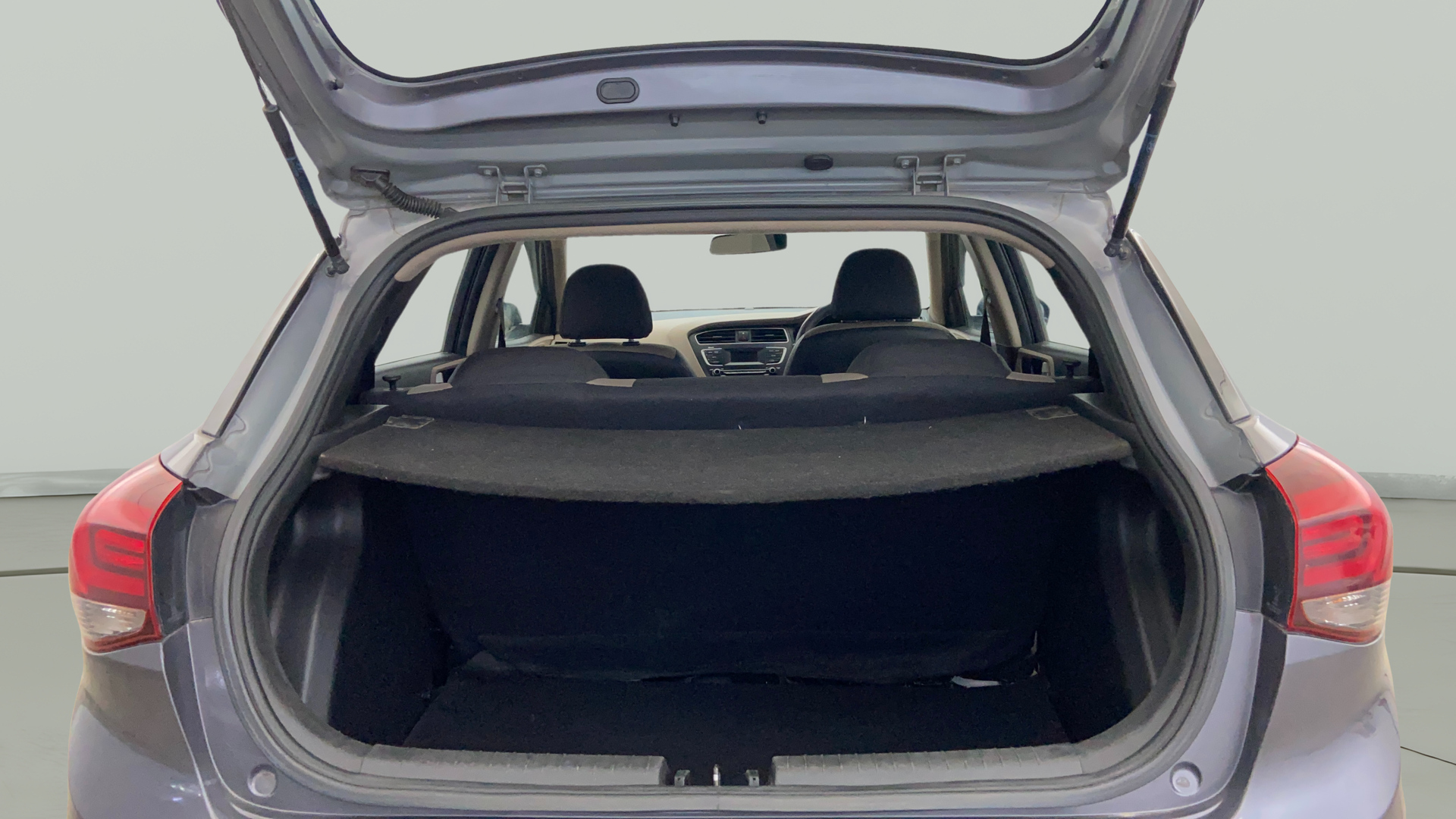 2020 Hyundai Elite i20 MAGNA PLUS 1.2, Petrol, Manual, 70,307 km, Boot Open Zoomed View