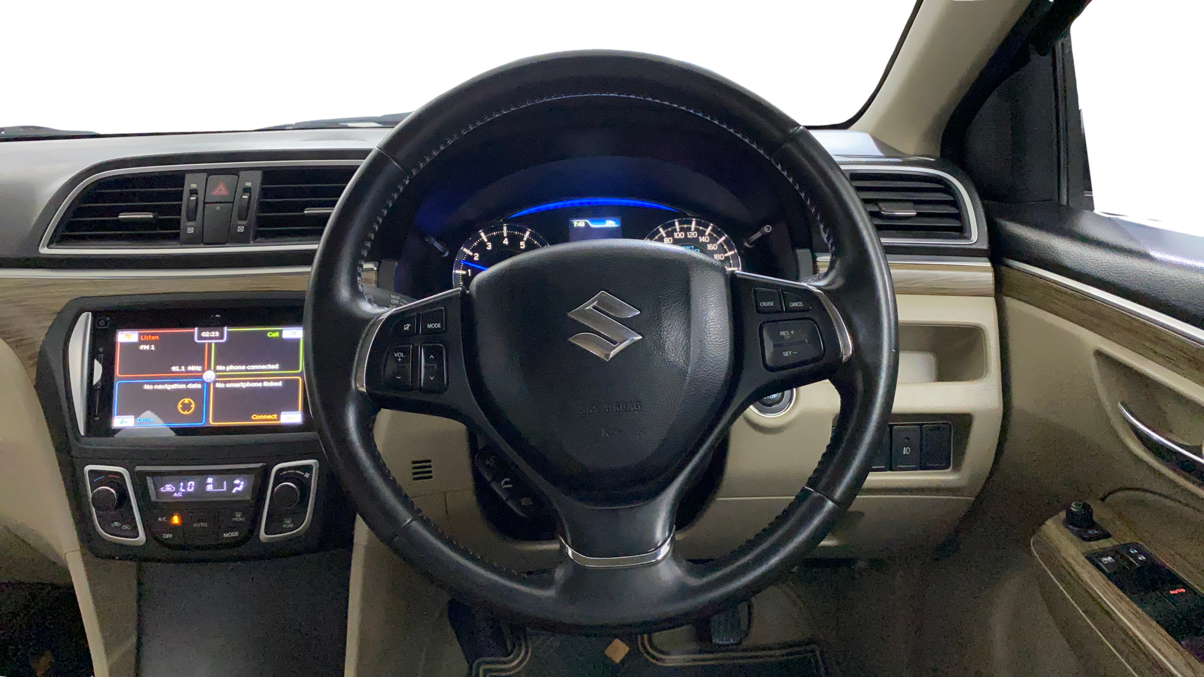 2019 Maruti Ciaz ALPHA 1.5 SHVS PETROL, Petrol, Manual, 48,884 km, Steering Wheel Close Up