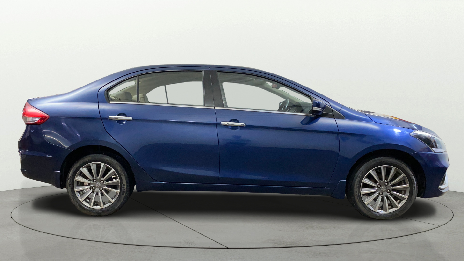 2019 Maruti Ciaz ALPHA 1.5 SHVS PETROL, Petrol, Manual, 48,884 km, Right Front Diagonal