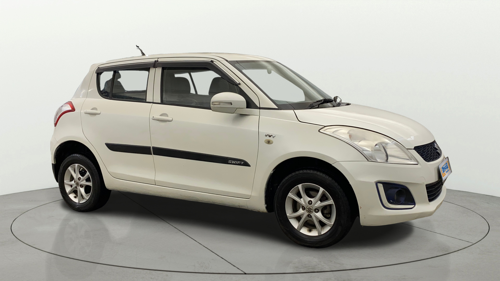 2015 Maruti Swift LXI (O), Petrol, Manual, 38,356 km, SRP