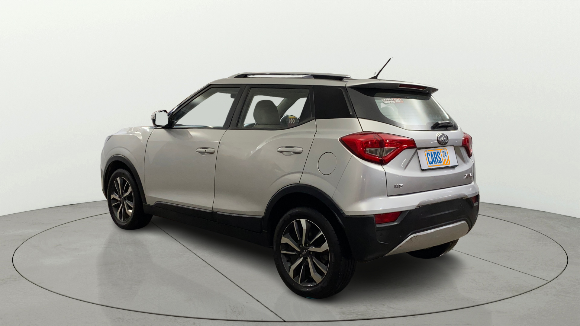 2019 Mahindra XUV300 W8 (O) 1.2 PETROL, Petrol, Manual, 62,025 km, Left Back Diagonal