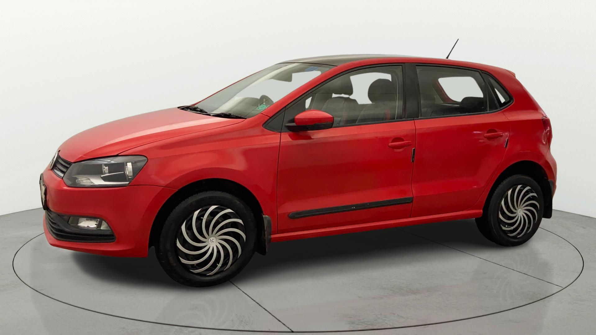 2016 Volkswagen Polo COMFORTLINE 1.2L, Petrol, Manual, 86,733 km, Left Front Diagonal