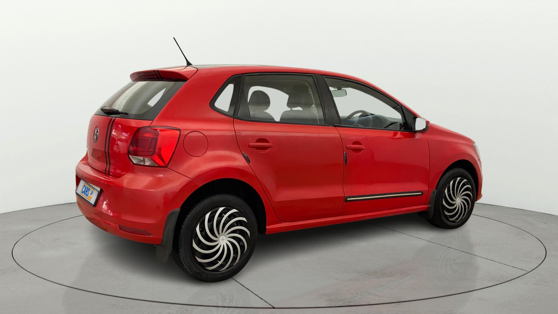 2016 Volkswagen Polo COMFORTLINE 1.2L, Petrol, Manual, 86,733 km, Right Back Diagonal