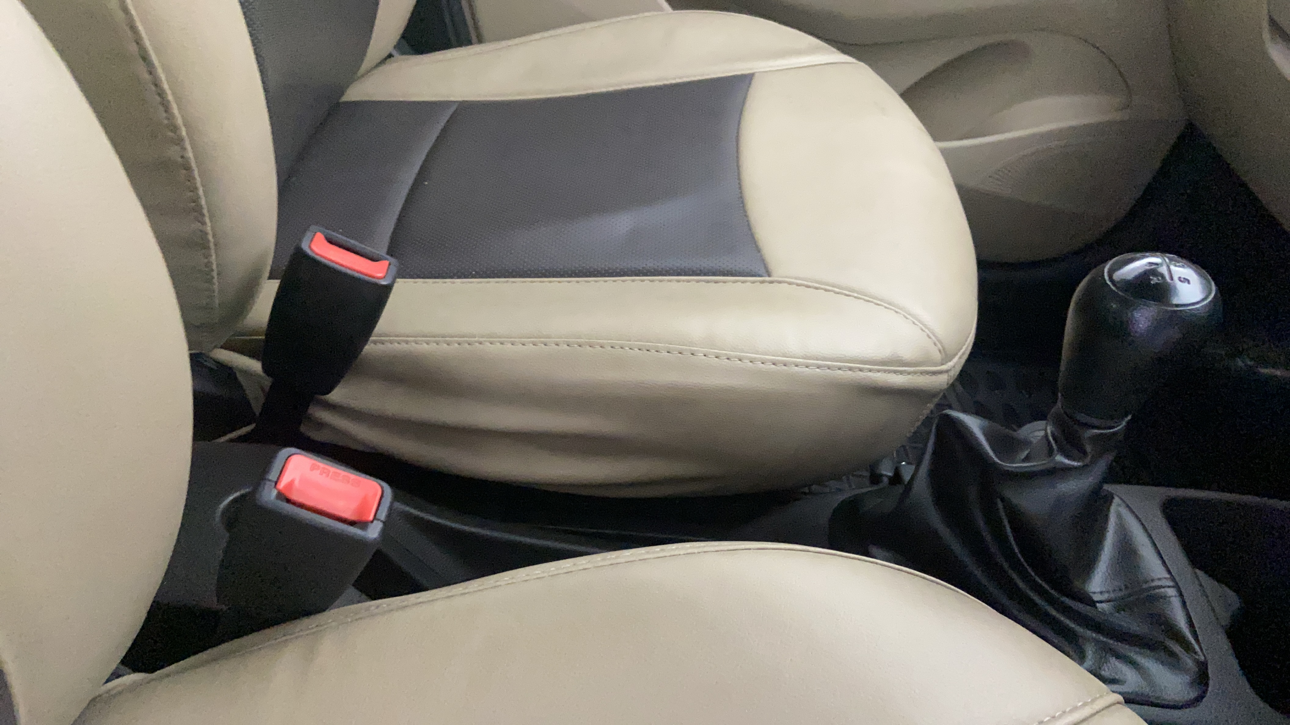 2015 Hyundai Eon ERA +, Petrol, Manual, 22,308 km, Gear Lever