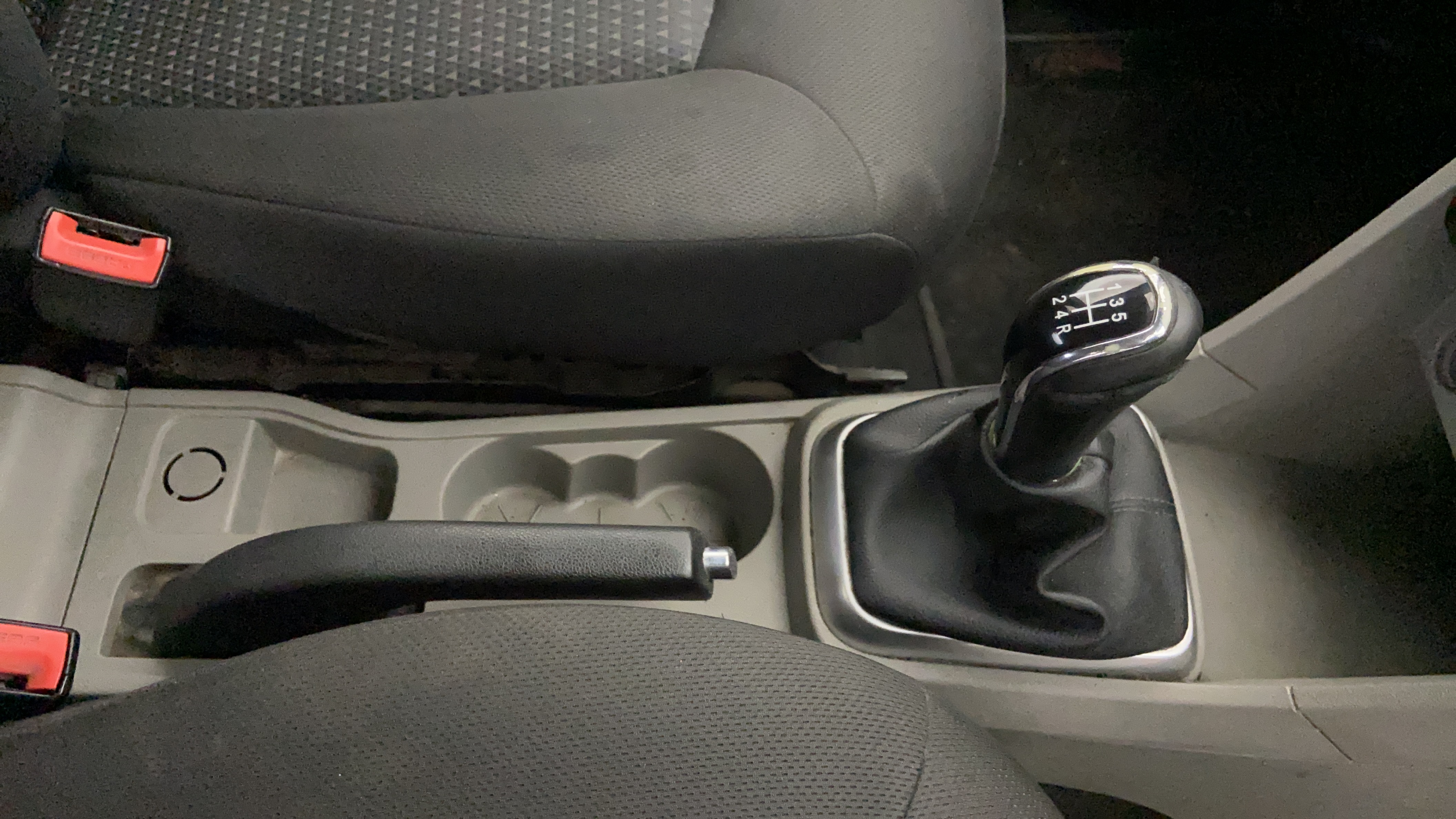 2017 Tata Tiago XZ PETROL, Petrol, Manual, 99,110 km, Gear Lever