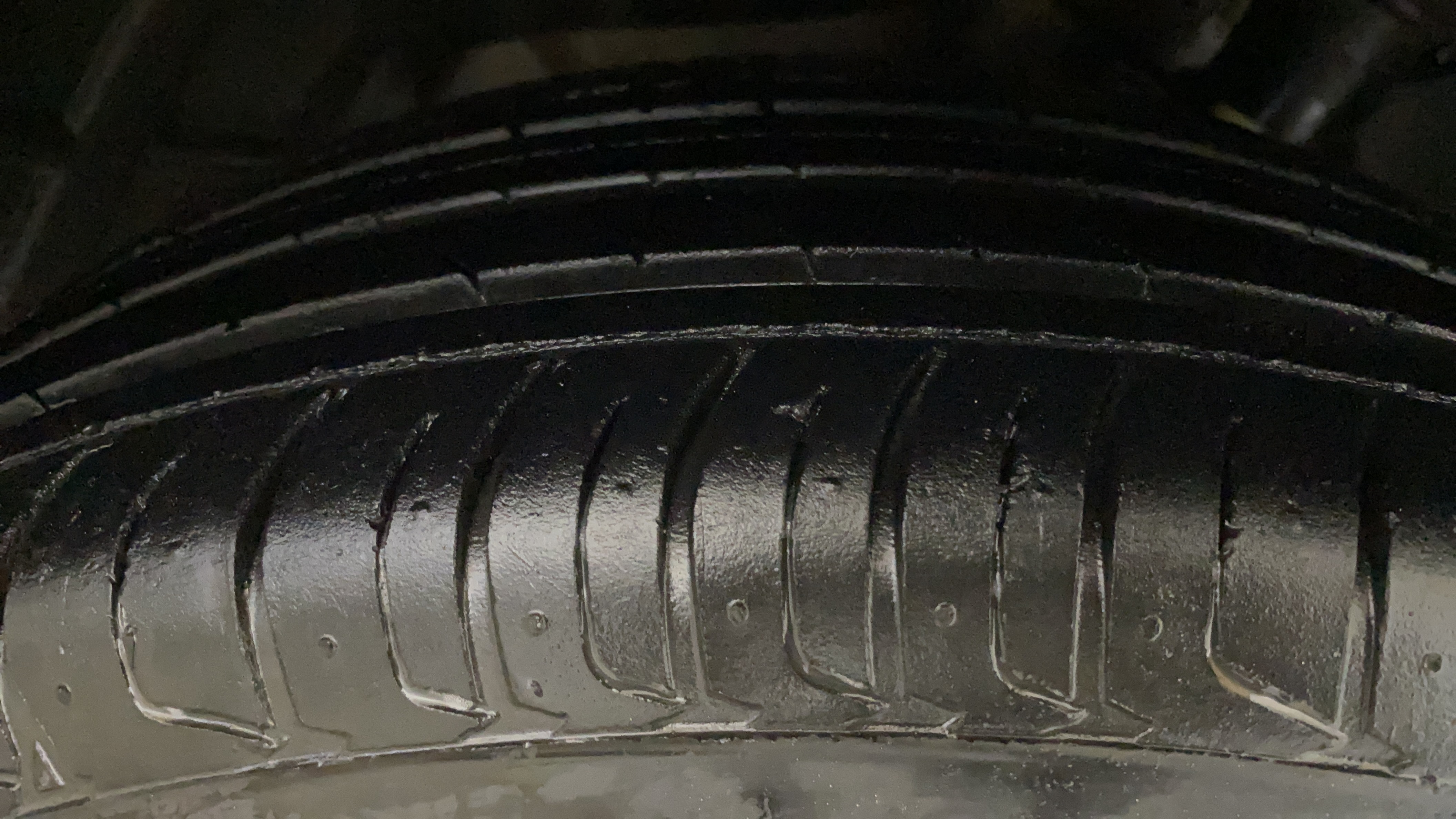 2018 Ford Ecosport TREND + 1.5L PETROL AT, Petrol, Automatic, 58,369 km, Right Front Tyre Tread