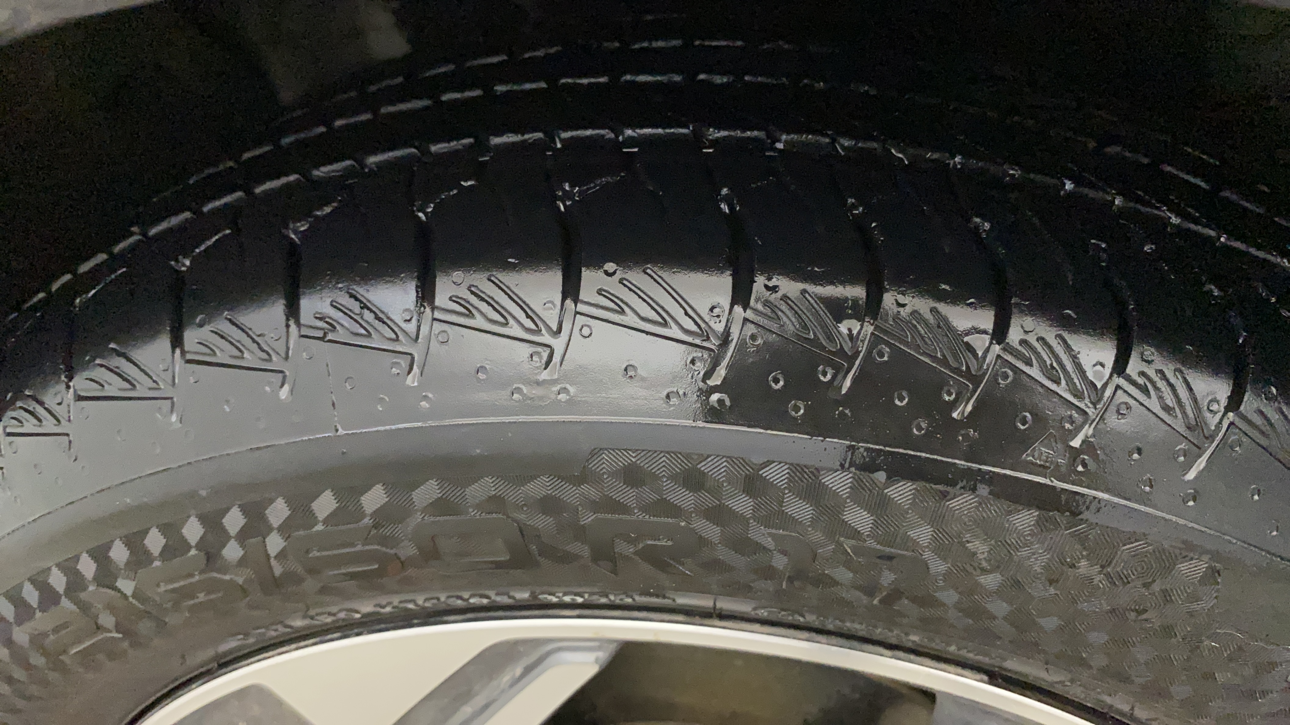 2018 Hyundai Creta SX AT 1.6 PETROL, Petrol, Automatic, 70,953 km, Left Front Tyre Tread