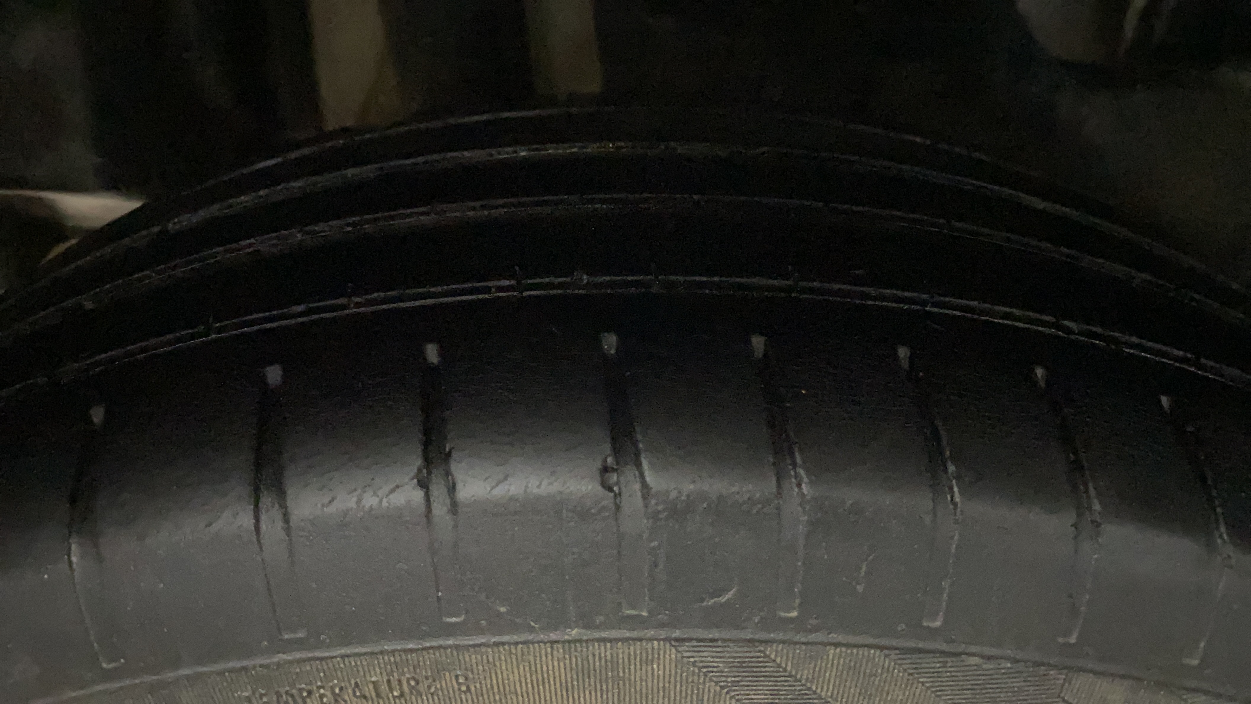 2018 Maruti Swift ZDI AMT, Diesel, Automatic, 1,37,714 km, Right Rear Tyre Tread