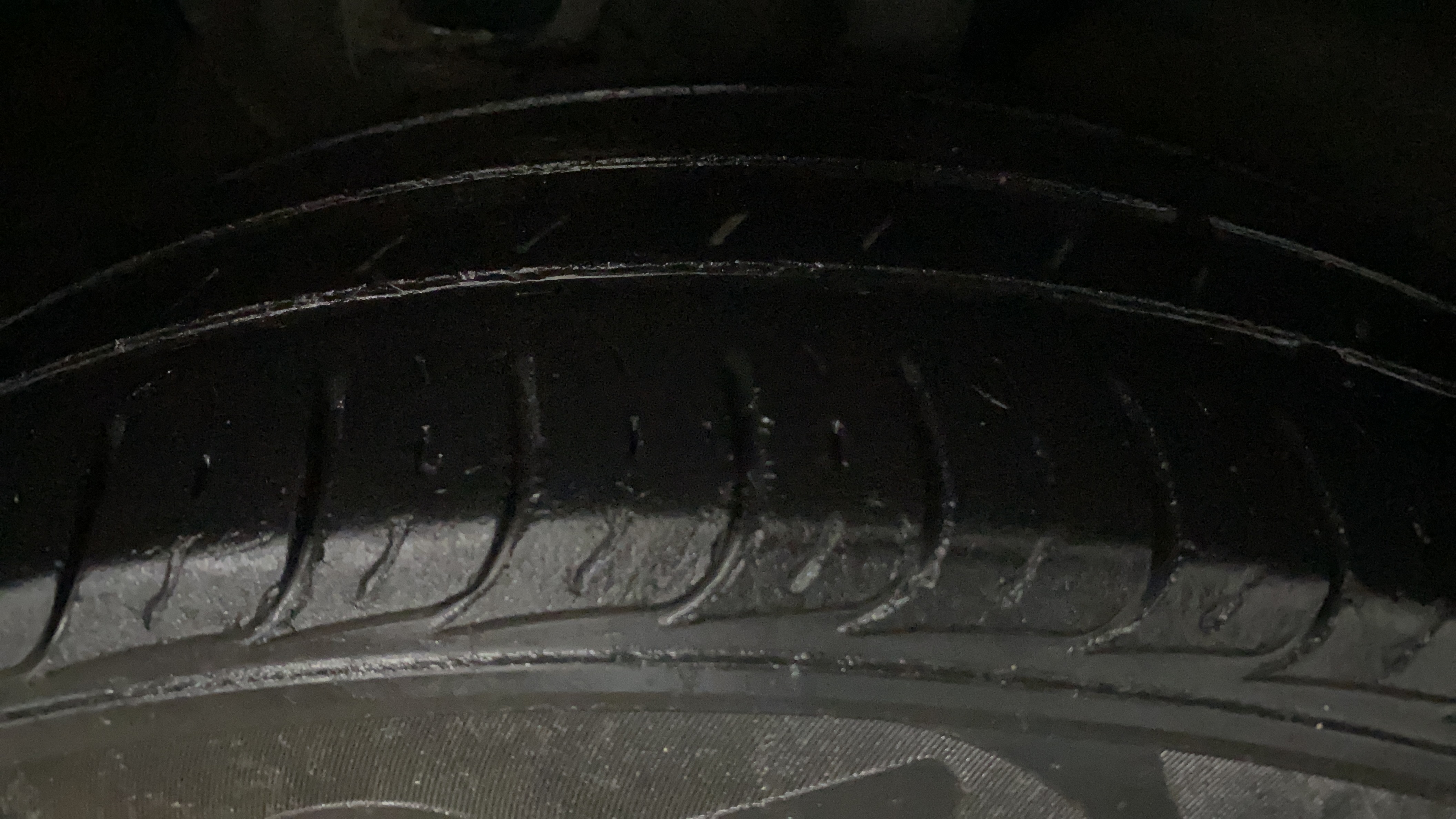 2015 Hyundai Creta SX PLUS 1.6 PETROL, Petrol, Manual, 62,487 km, Left Front Tyre Tread