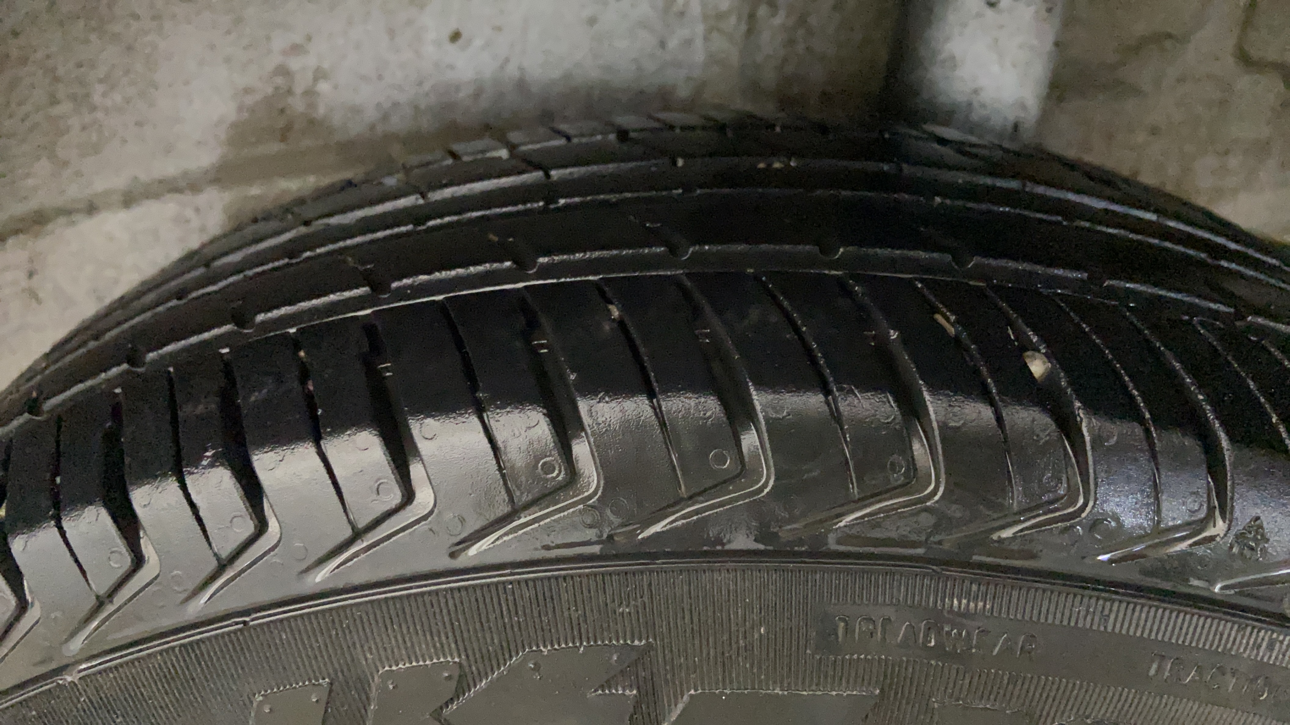 2019 Maruti New Wagon-R LXI (O) 1.0, Petrol, Manual, 48,775 km, Left Rear Tyre Tread