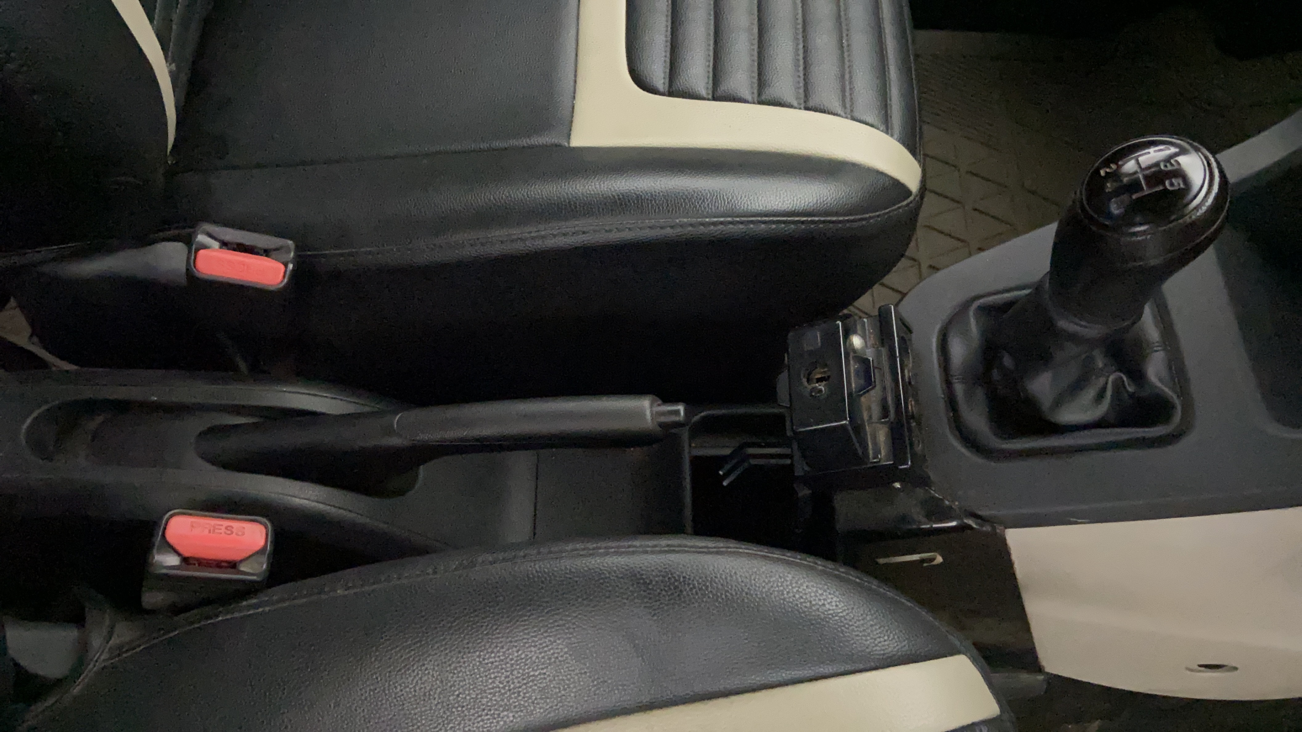 2019 Maruti New Wagon-R LXI (O) 1.0, Petrol, Manual, 48,775 km, Gear Lever