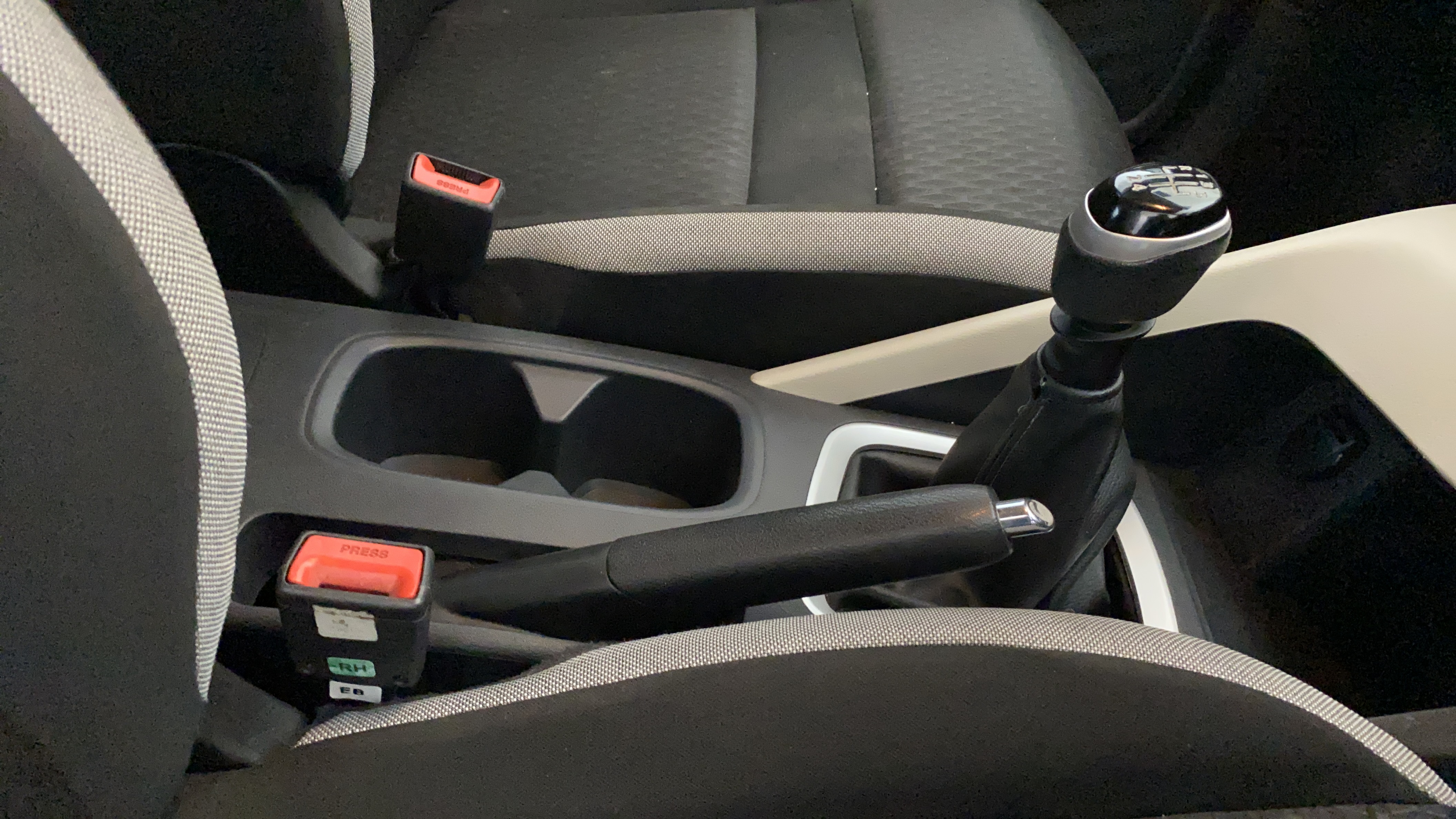 2023 Nissan MAGNITE XL, Petrol, Manual, 38,237 km, Gear Lever