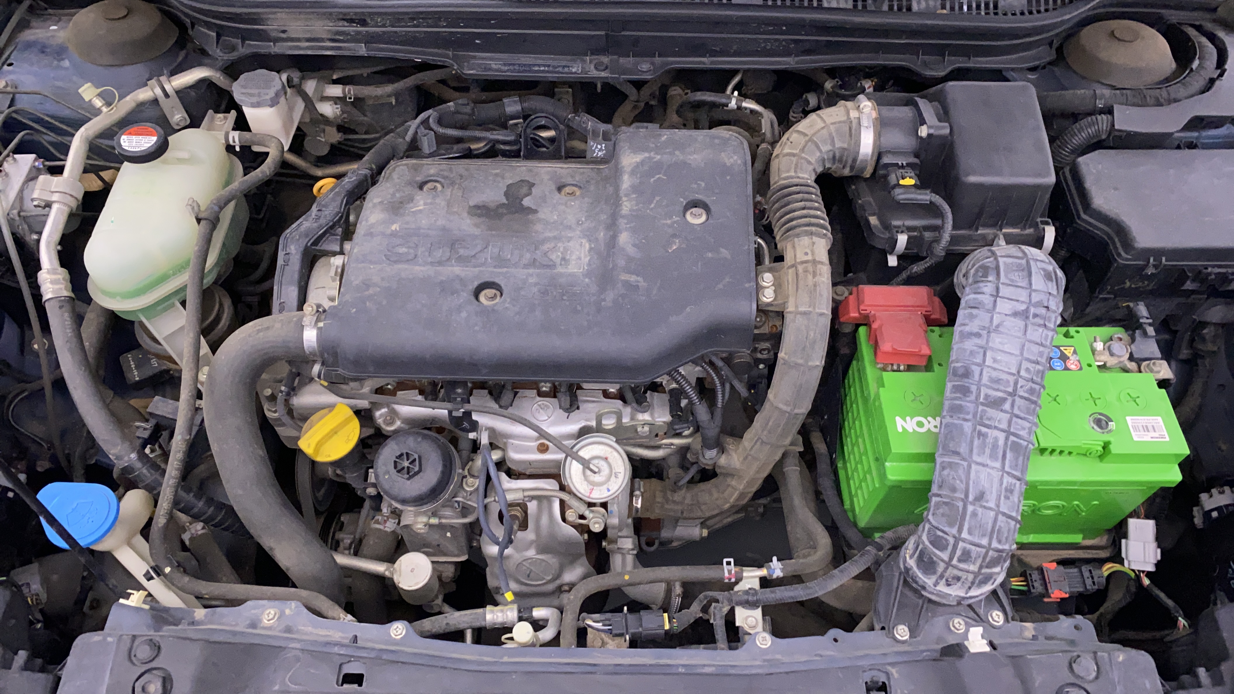 2017 Maruti S Cross ALPHA SHVS, Diesel, Manual, 36,966 km, Engine Bonet View