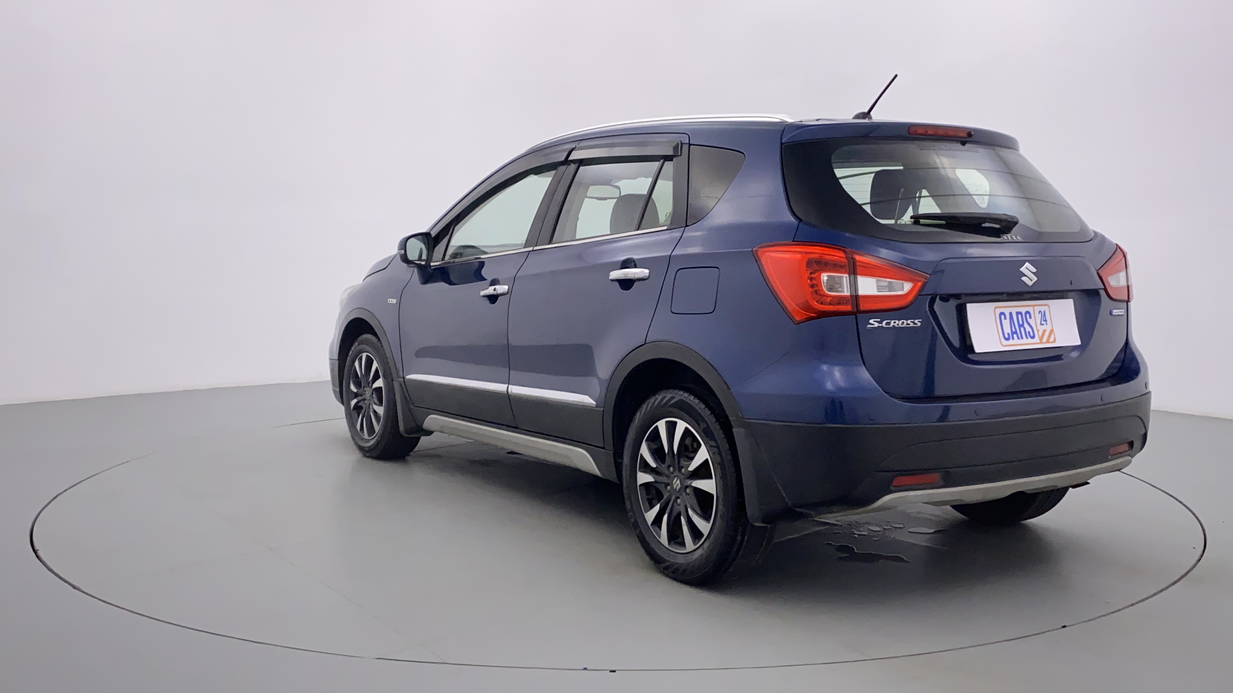 2017 Maruti S Cross ALPHA SHVS, Diesel, Manual, 36,966 km, Left Back Diagonal (45- Degree) View