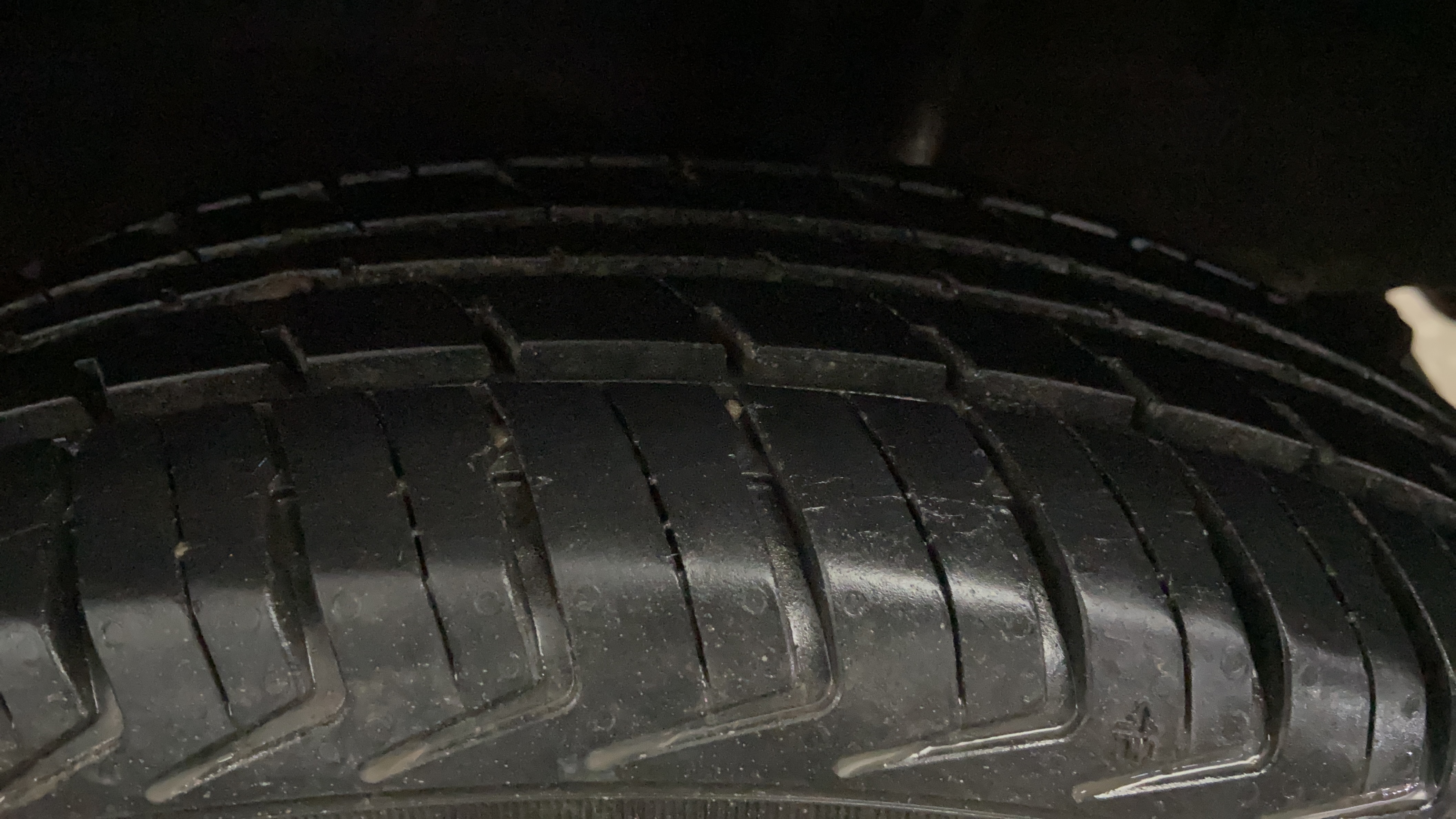 2016 Renault Kwid RXT 0.8, Petrol, Manual, 15,964 km, Left Rear Tyre Tread