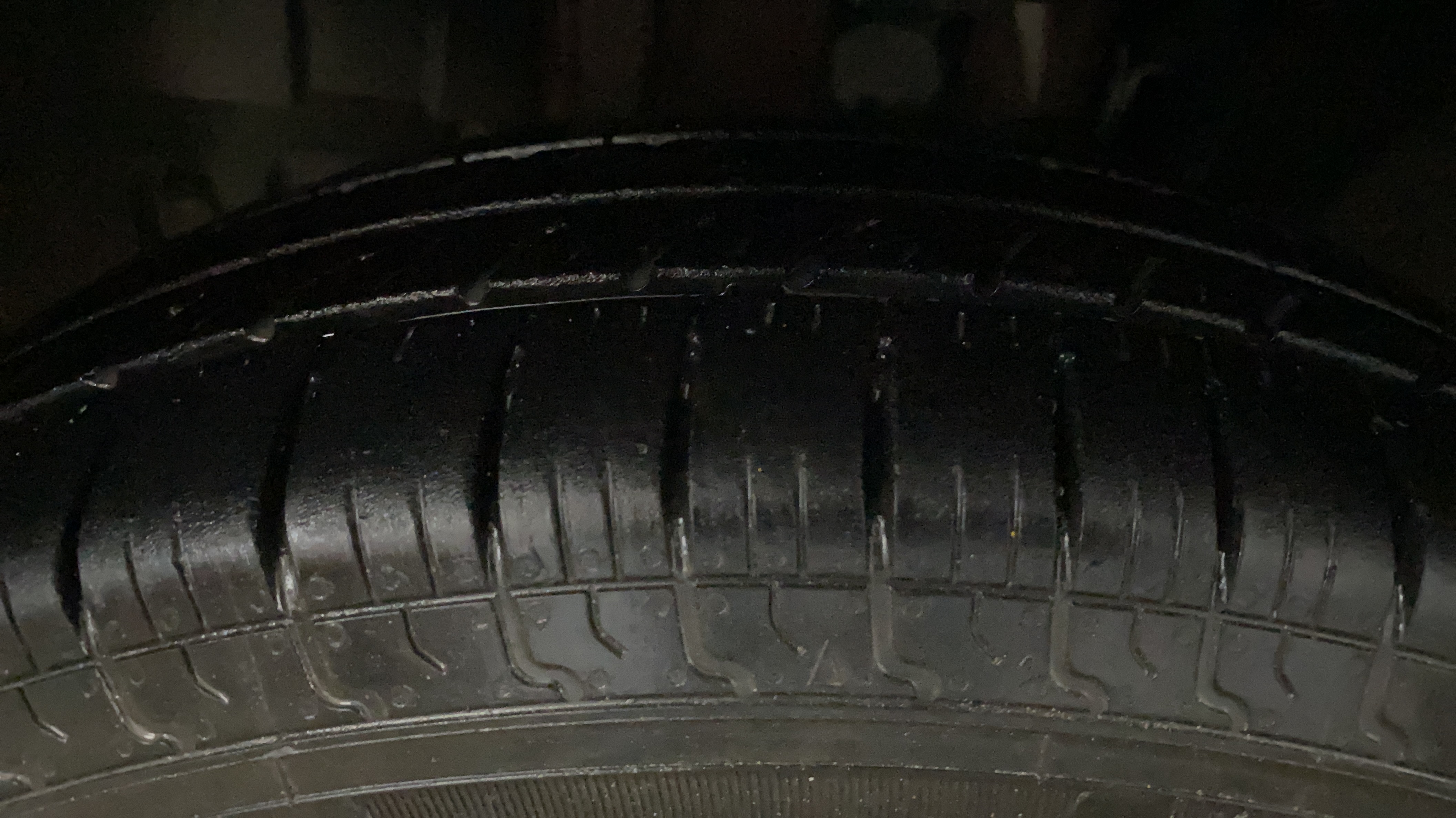 2020 Renault TRIBER RXT, Petrol, Manual, 48,870 km, Left Front Tyre Tread